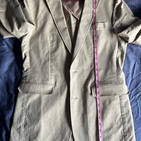 The Tie Bar The Cotton Miracle Jacket in British Tan 38R - Picture 4 of 12